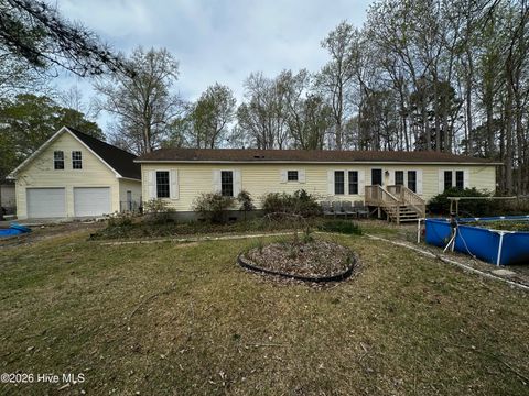 209 Old Ironsides Road Newport NC 28570