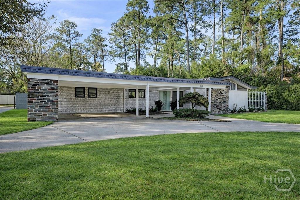 Photo of 1417 Dale Drive, Savannah, GA 31406 (MLS # SA345357)