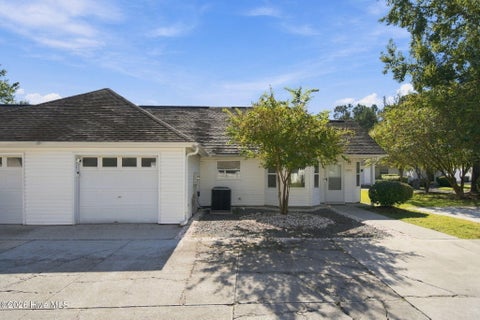Photo of 3407 Belmont Circle, Wilmington, NC 28405 (MLS # 100610768)