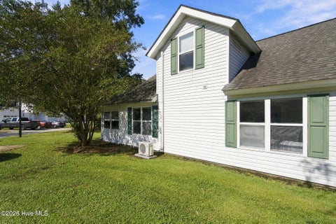 Tiny photo for 3407 Belmont Circle, Wilmington, NC 28405 (MLS # 100610768)