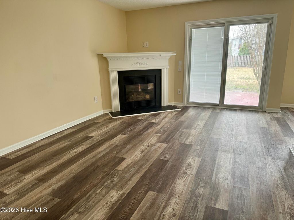 Photo of 2508 Bluff View Court #B, Greenville, NC 27834 (MLS # 100556826)