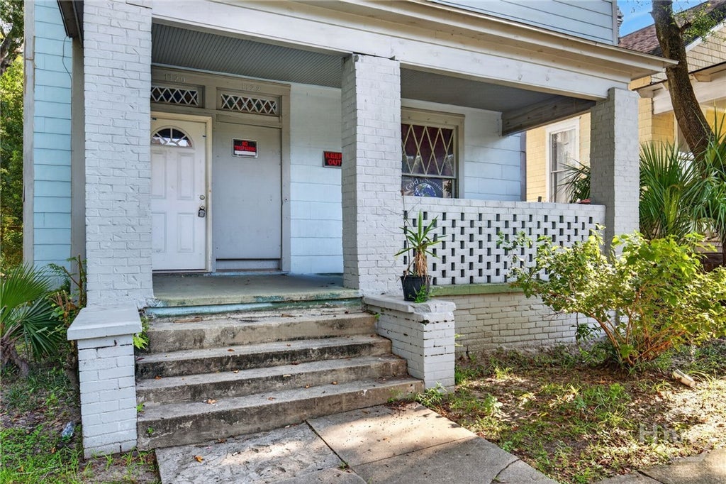 Photo of 1120 E 33rd Street, Savannah, GA 31404 (MLS # SA362609)