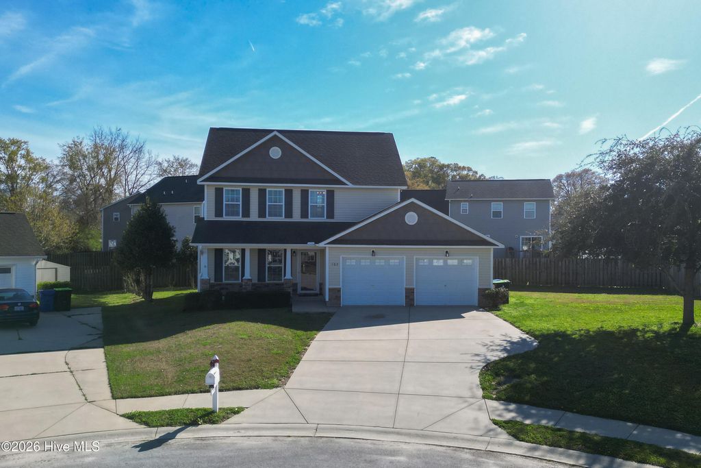 Photo of 102 Gadson Court, Richlands, NC 28574 (MLS # 100561361)