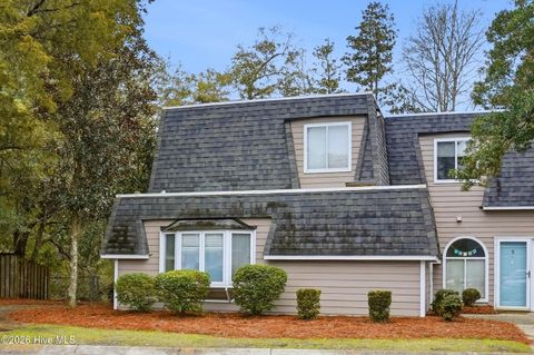 Photo of 6328 Wrightsville Avenue #D6, Wilmington, NC 28403 (MLS # 100557248)