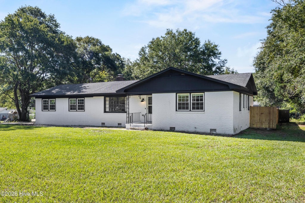 Photo of 130 Patalanda Road, Wilmington, NC 28409 (MLS # 100605209)