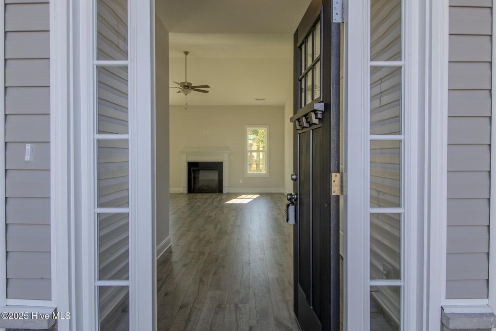 Photo of 605 Retreat Court, Jacksonville, NC 28546 (MLS # 100494153)