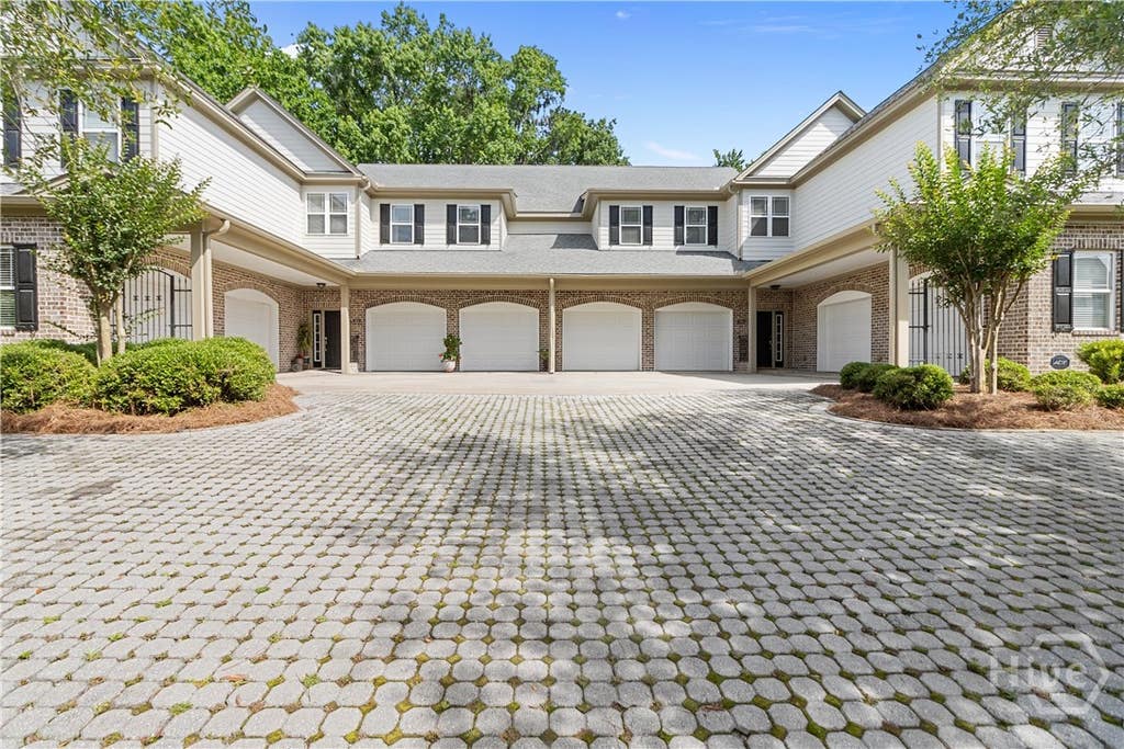 Photo of 204 River Oaks Drive, Richmond Hill, GA 31324 (MLS # SA363105)