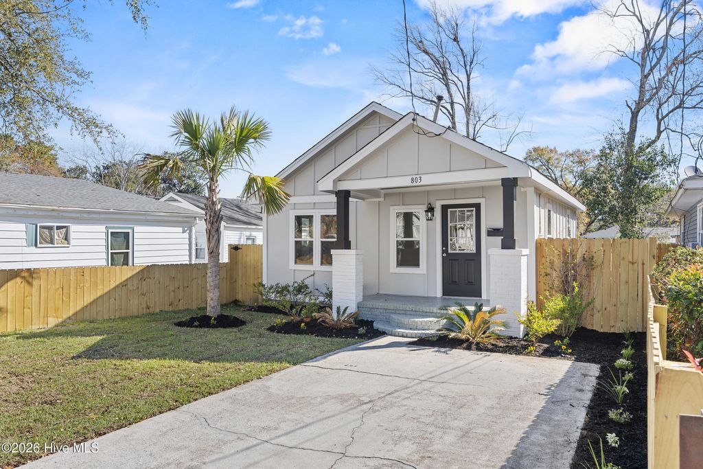 Photo of 803 S 14th Street, Wilmington, NC 28401 (MLS # 100561415)