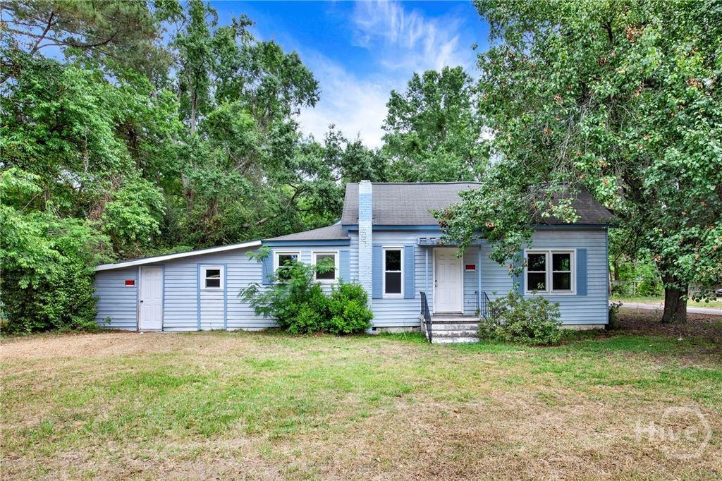 Photo of 307 7th Avenue, Guyton, GA 31312 (MLS # SA353720)