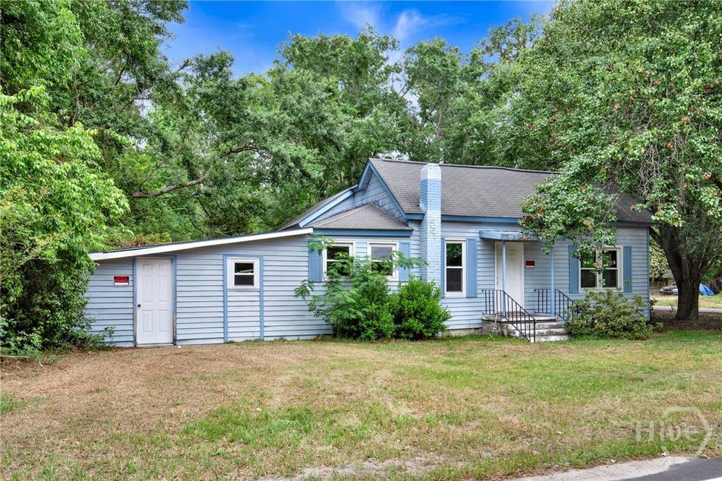 Photo of 307 7th Avenue, Guyton, GA 31312 (MLS # SA353720)