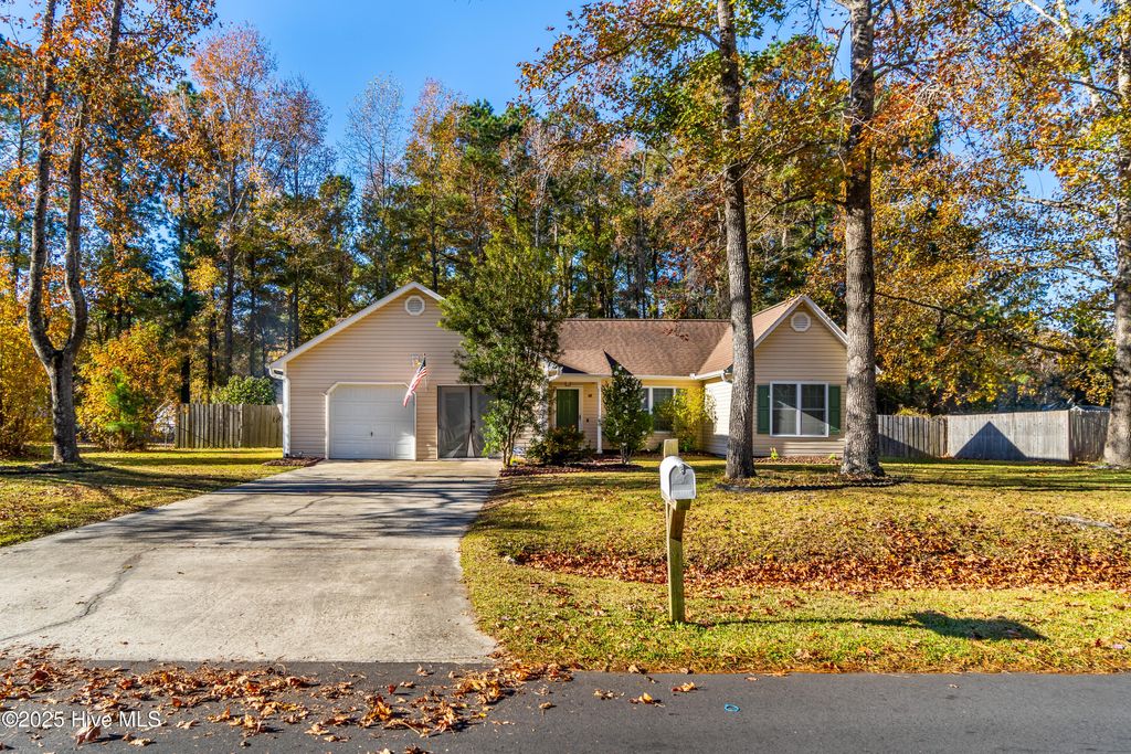 Photo of 49 Stoney Creek Lane, Leland, NC 28451 (MLS # 100542200)