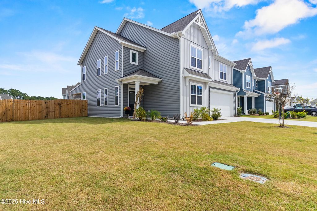 Photo of 7403 Julius Drive NE, Leland, NC 28451 (MLS # 100563734)