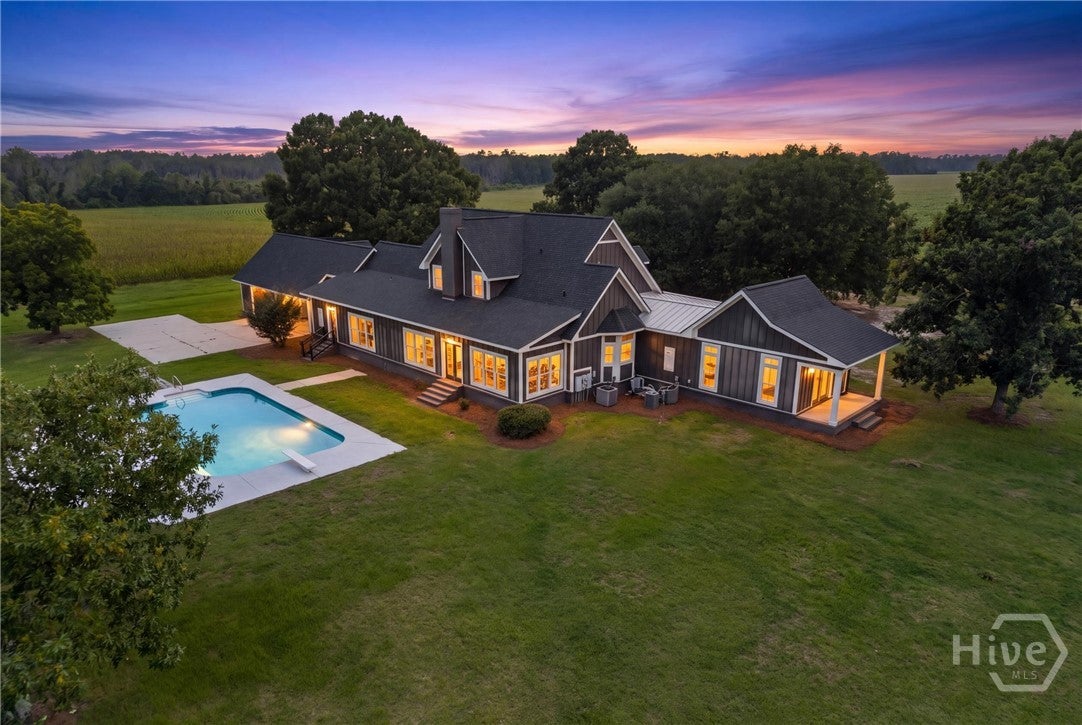 3800 Adabelle Road