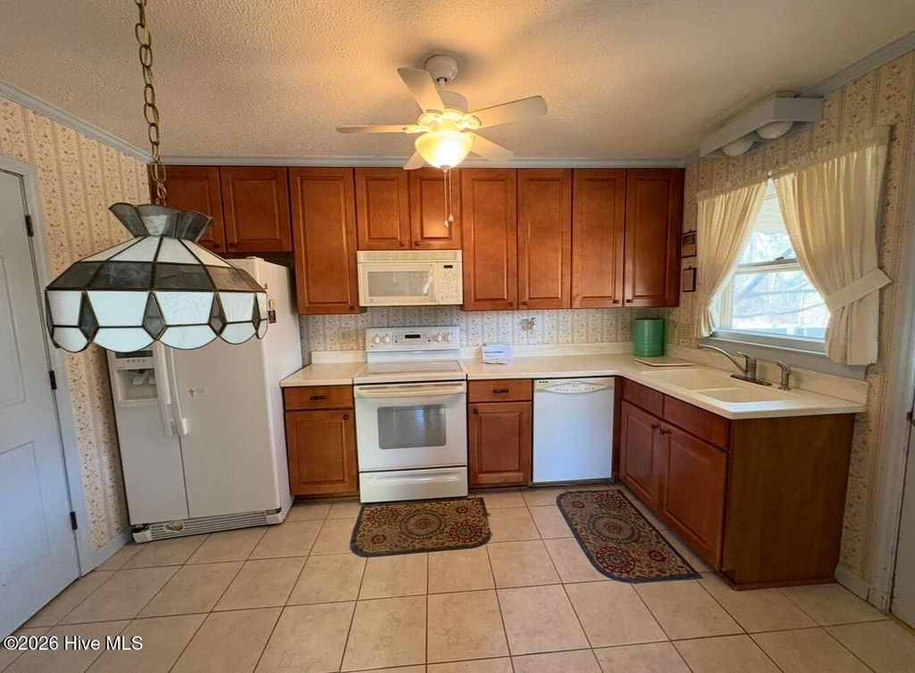 Photo of 66 White Oak Drive, Smithfield, NC 27577 (MLS # 100560369)