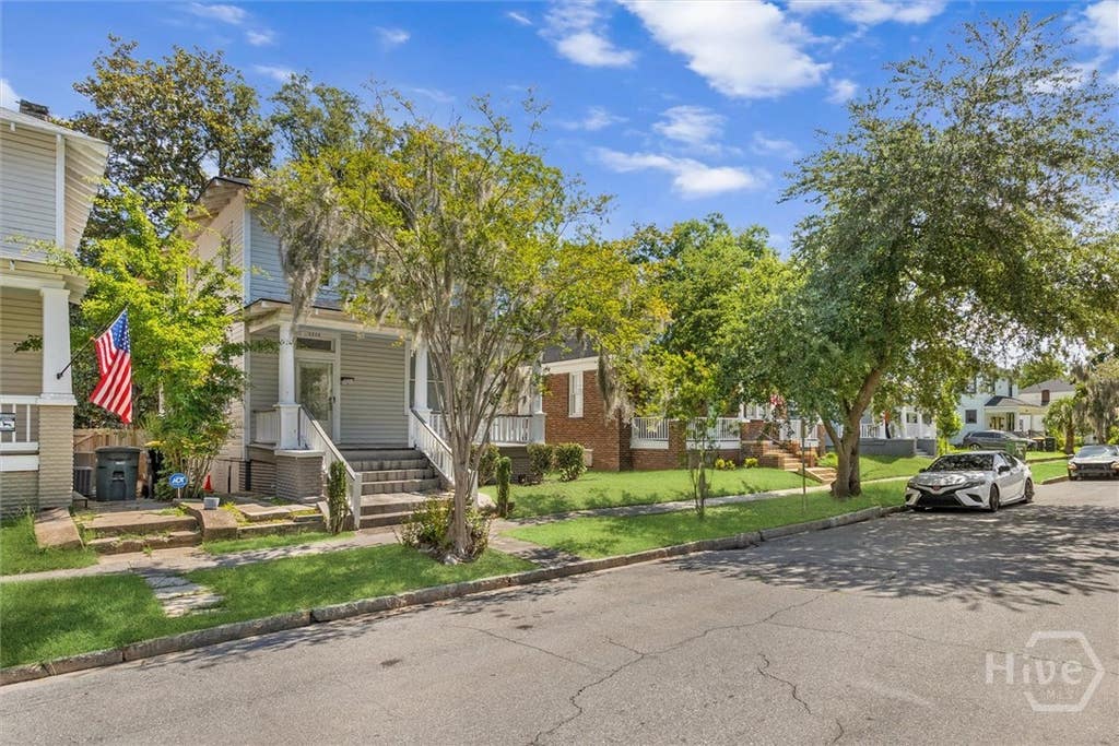 Photo of 1214 E 31st Street, Savannah, GA 31404 (MLS # SA357204)