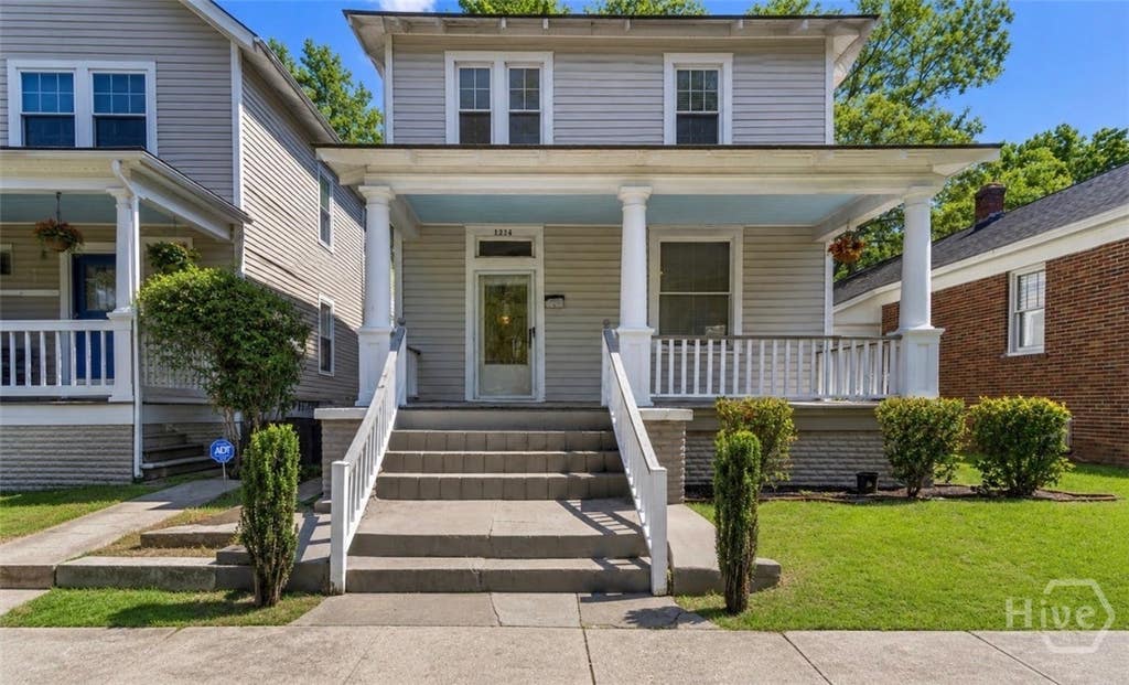 Photo of 1214 E 31st Street, Savannah, GA 31404 (MLS # SA357204)
