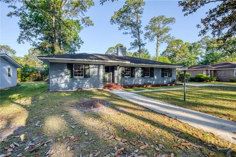 Homes For Sale - 4729 Oakview Drive<br/> Chatham County, Savannah, GA 31405