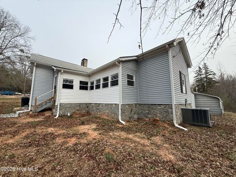 Photo of 36 Bunker Street, Rockingham, NC 28379 (MLS # 100555614)