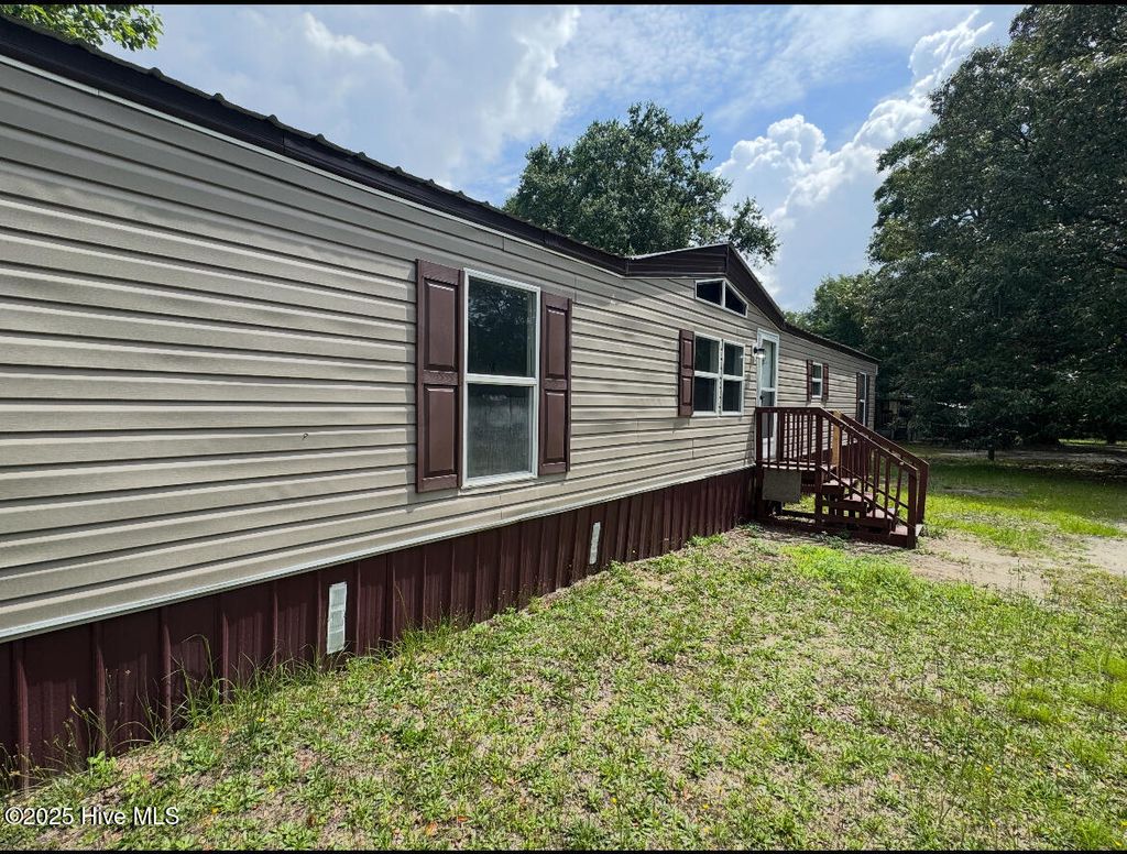 Photo of 6851 Old Wire Road, Laurel Hill, NC 28351 (MLS # 100547281)