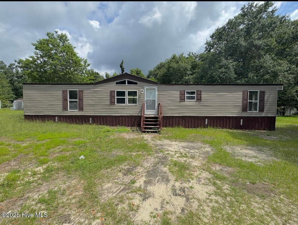 Photo of 6851 Old Wire Road, Laurel Hill, NC 28351 (MLS # 100547281)