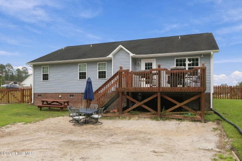 Tiny photo for 210 Gillespie Drive, Hubert, NC 28539 (MLS # 100604926)