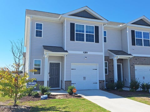 Townhouse For Rent - 1201 Amethyst Way #1<br/> Pitt County, Greenville, NC 27834