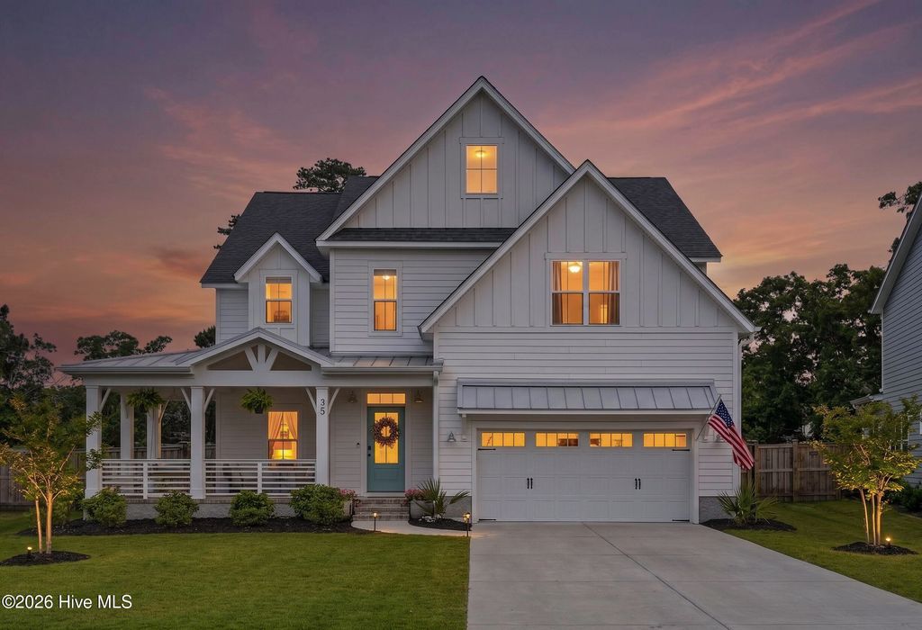 Photo of 35 Bowman Field Circle, Hampstead, NC 28443 (MLS # 100574134)