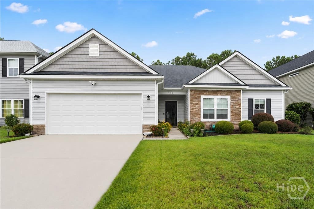Photo of 128 Waverly Way, Savannah, GA 31407 (MLS # SA361990)