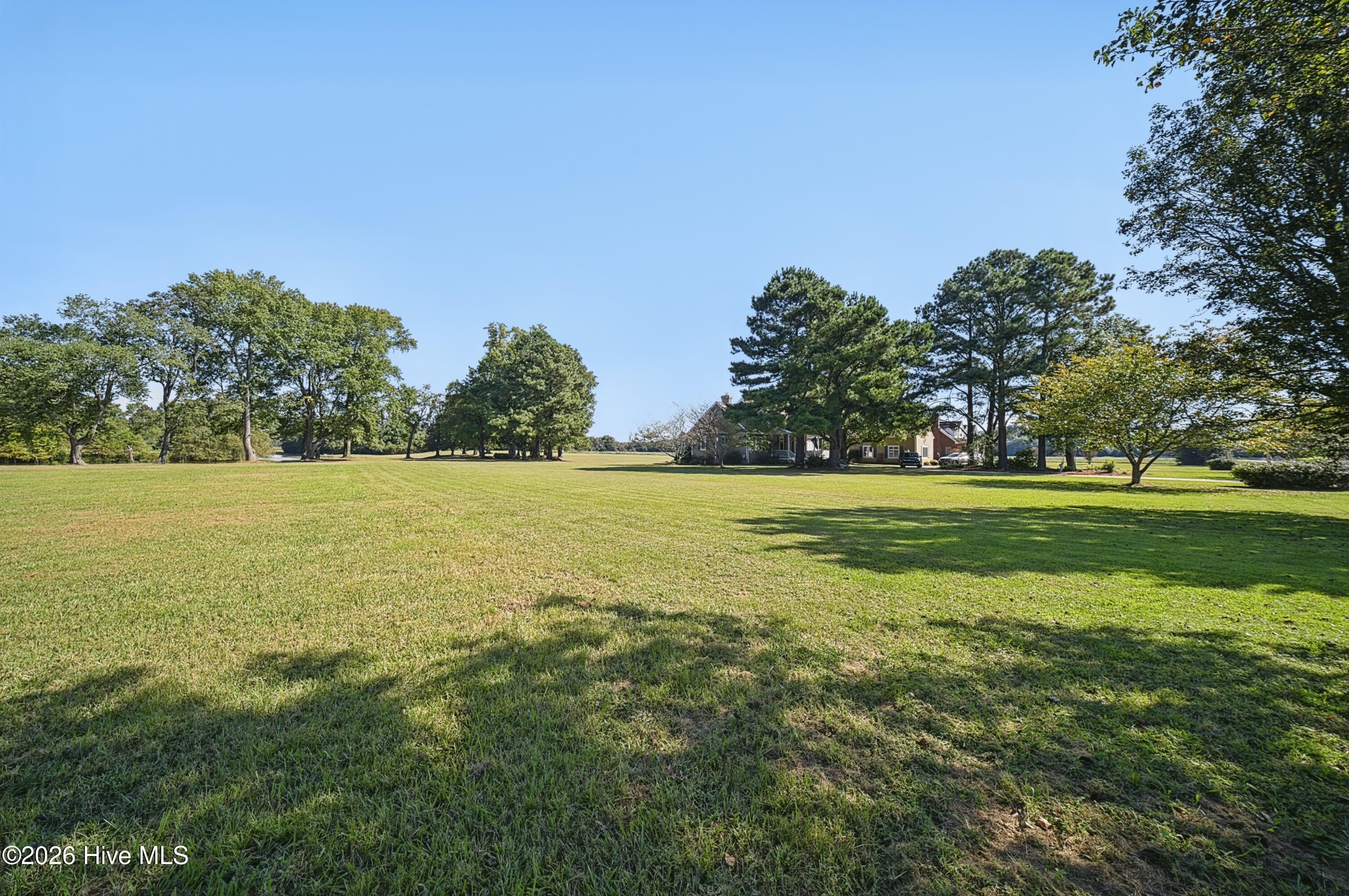 1045 Soundside Road