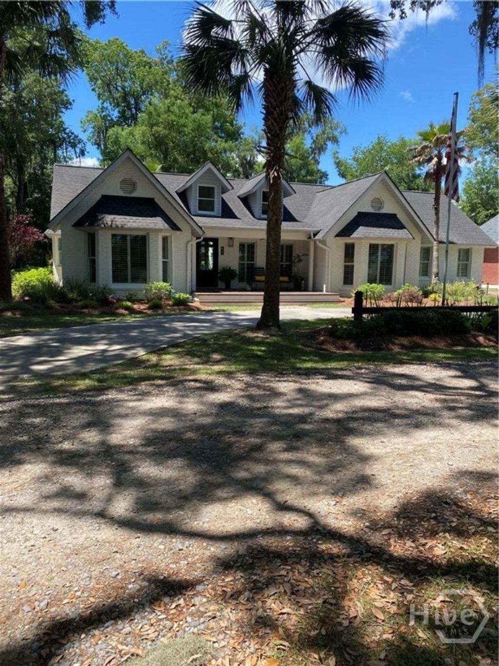Photo of 622 Brigantine Dunmore Road, Midway, GA 31320 (MLS # SA355381)