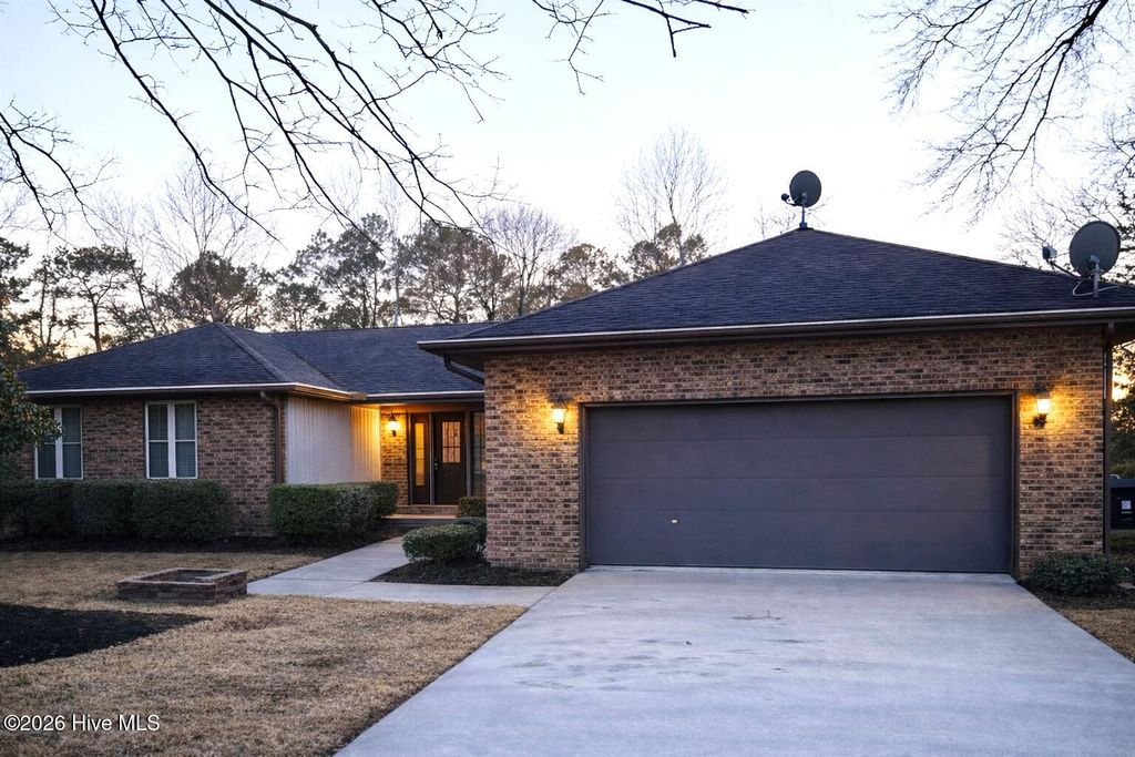 Photo of 4 Sandtrap Drive, Shallotte, NC 28470 (MLS # 100555150)