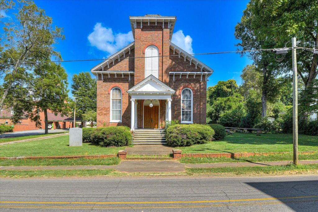 Photo of 205 E Liberty Street, Washington, GA 30673 (MLS # 100586796)