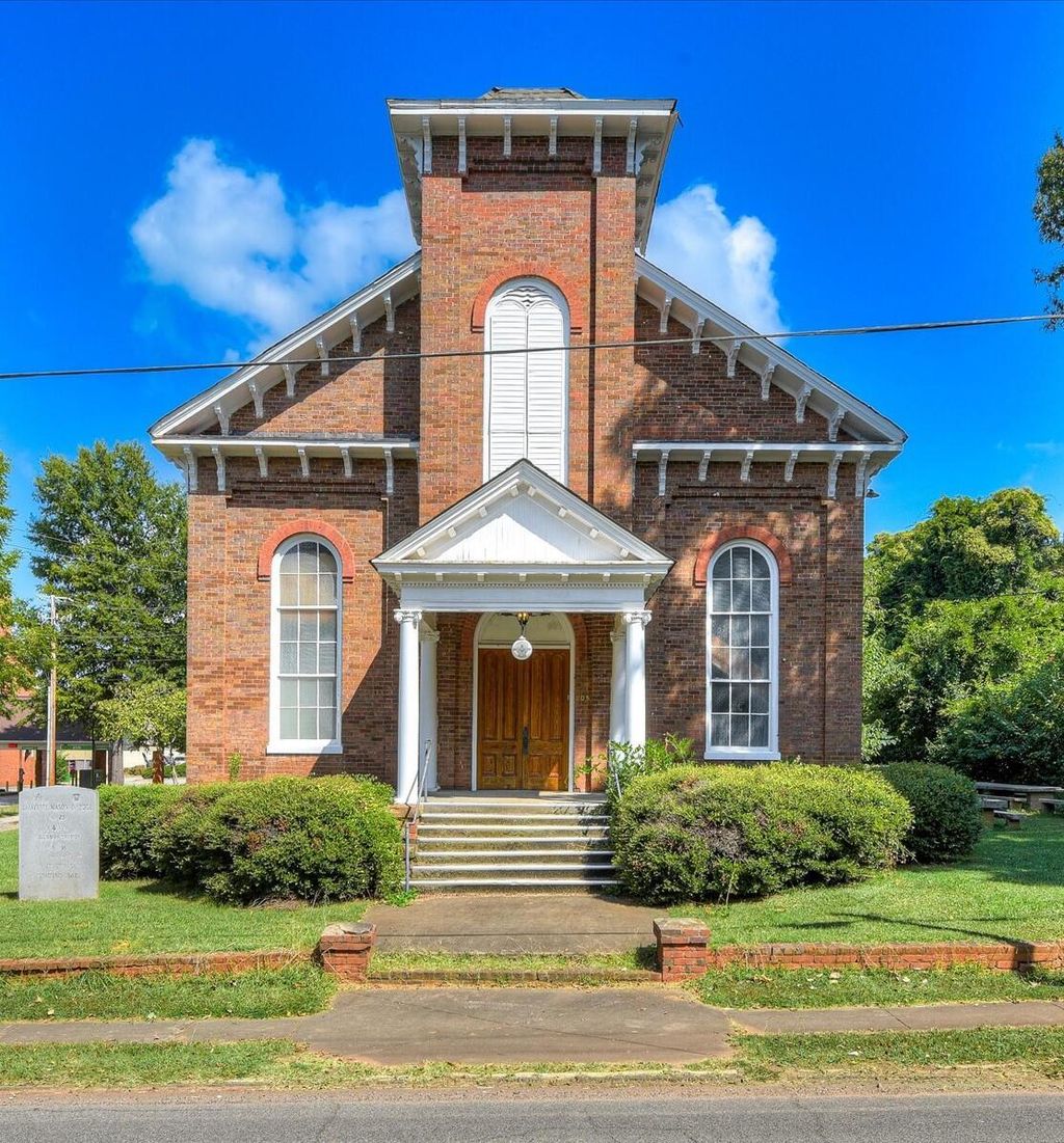 Photo of 205 E Liberty Street, Washington, GA 30673 (MLS # 100586796)