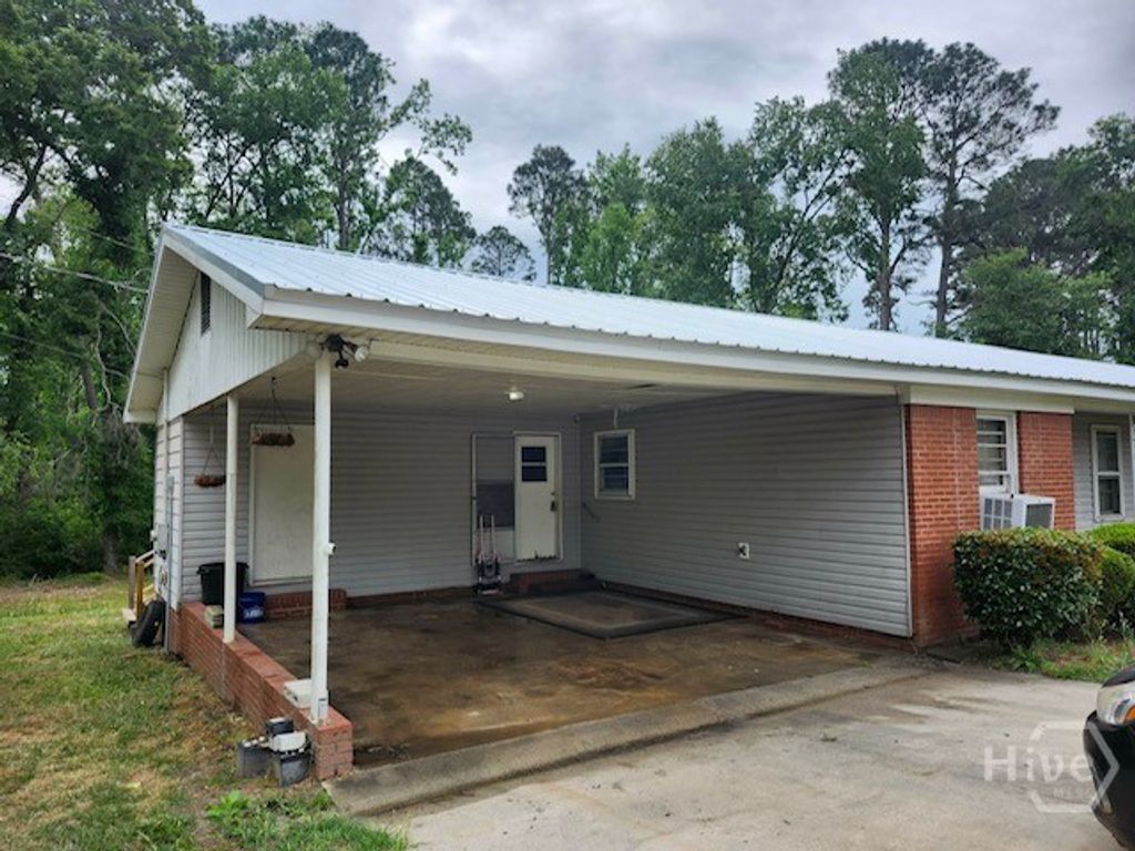 Photo of 250 Hereford Circle, Swainsboro, GA 30401 (MLS # SA352889)
