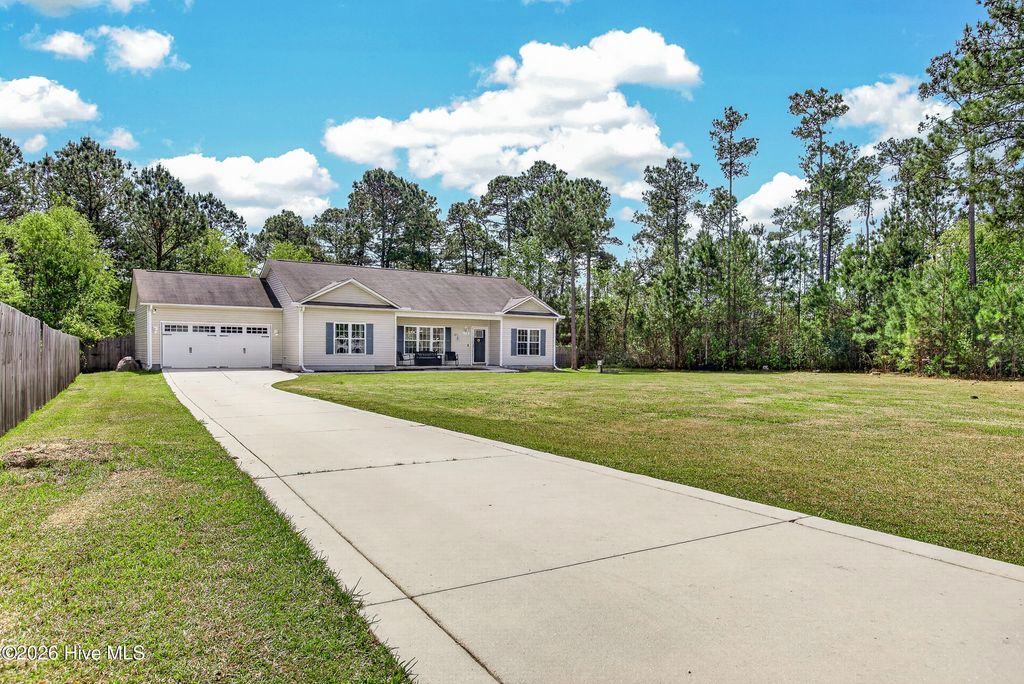 Photo of 112 Lilac Lane, Richlands, NC 28574 (MLS # 100567675)