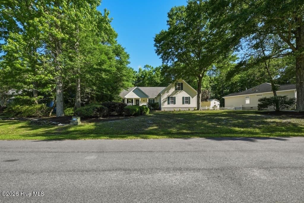 Photo of 1806 Tree Shore Circle SW, Ocean Isle Beach, NC 28469 (MLS # 100574699)