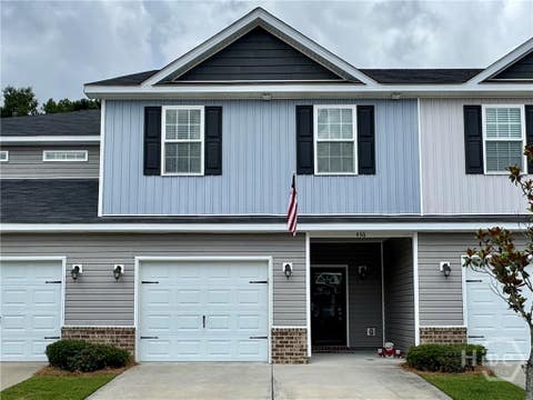 Townhouse For Sale - 436 Governor Treutlen Circle<br/> Chatham County, Pooler, GA 31322