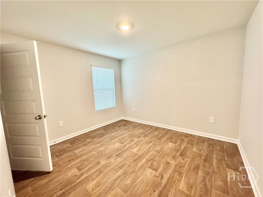 38 Autumns Wood Drive