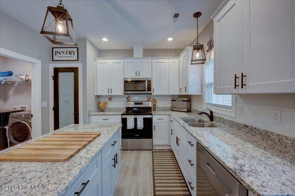 209 Pecan Grove Court
