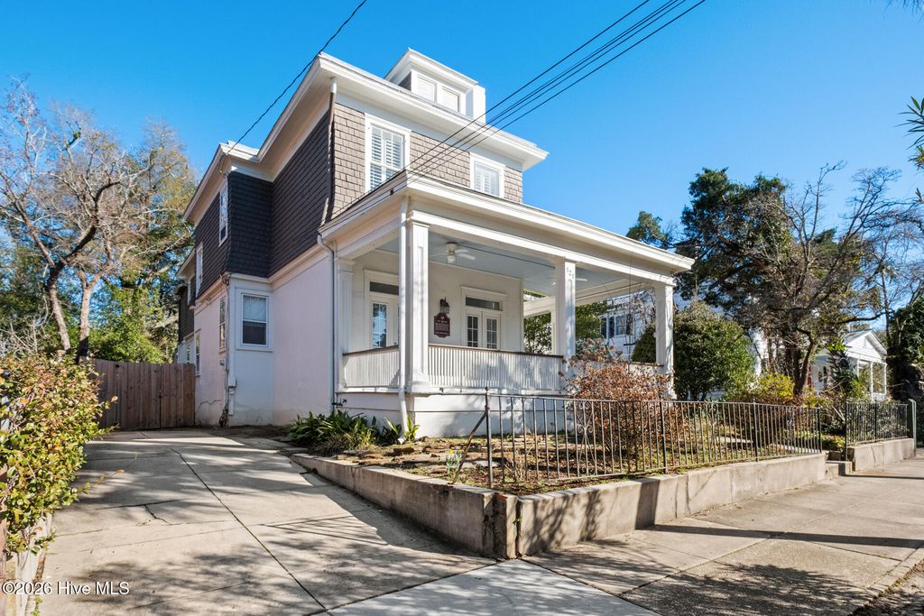 Photo of 121 S 5th Avenue, Wilmington, NC 28401 (MLS # 100556093)