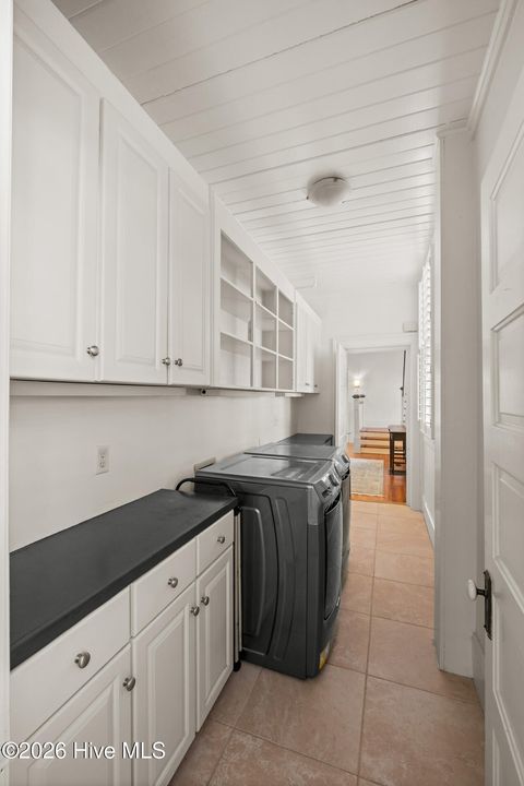 Tiny photo for 121 S 5th Avenue, Wilmington, NC 28401 (MLS # 100556093)