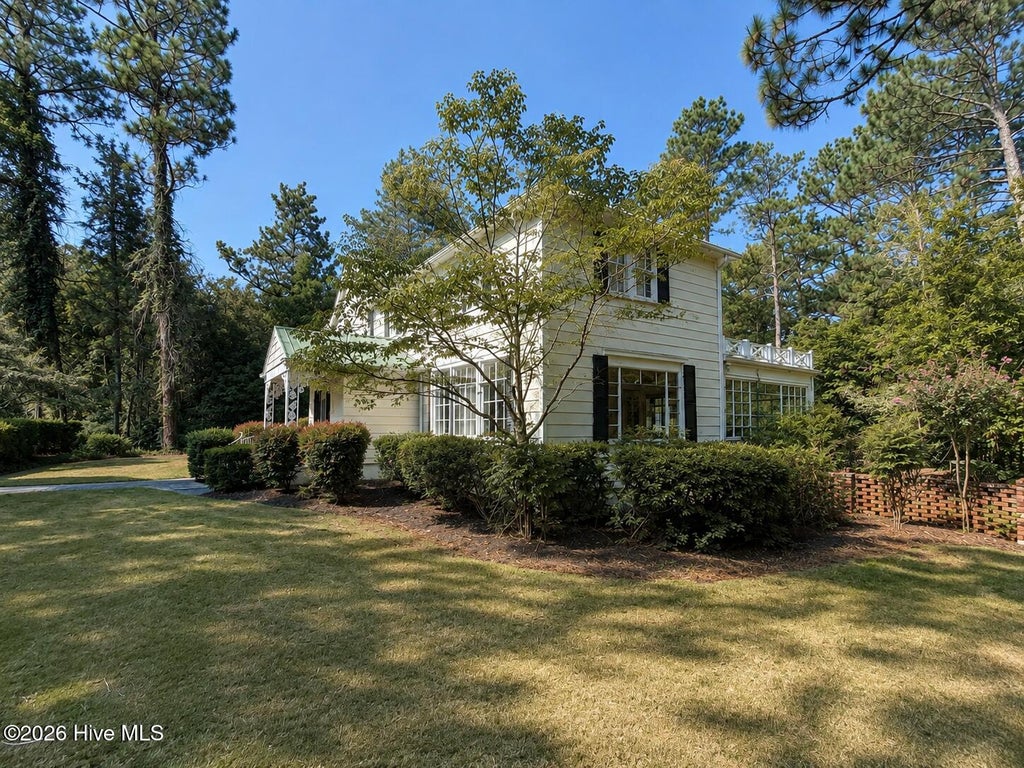 Photo of 15 Mccaskill Road W, Pinehurst, NC 28374 (MLS # 100603592)