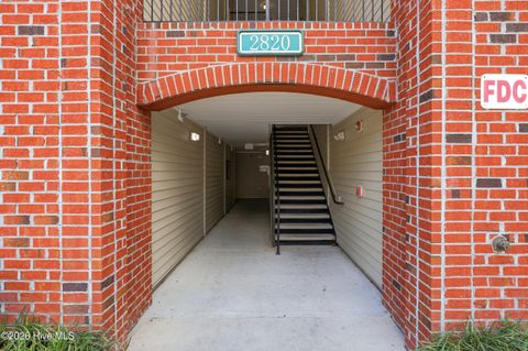 Tiny photo for 2820 Bloomfield Lane #Unit 105, Wilmington, NC 28412 (MLS # 100574330)