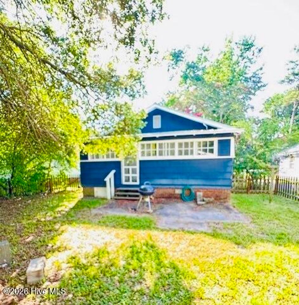 Photo of 1035 Page Avenue, Wilmington, NC 28403 (MLS # 100559089)