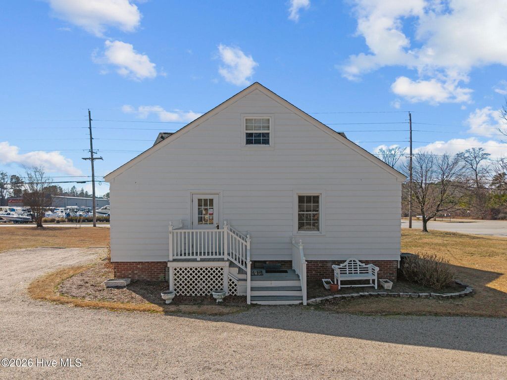 Photo of 2280 W 5th Street, Washington, NC 27889 (MLS # 100554755)