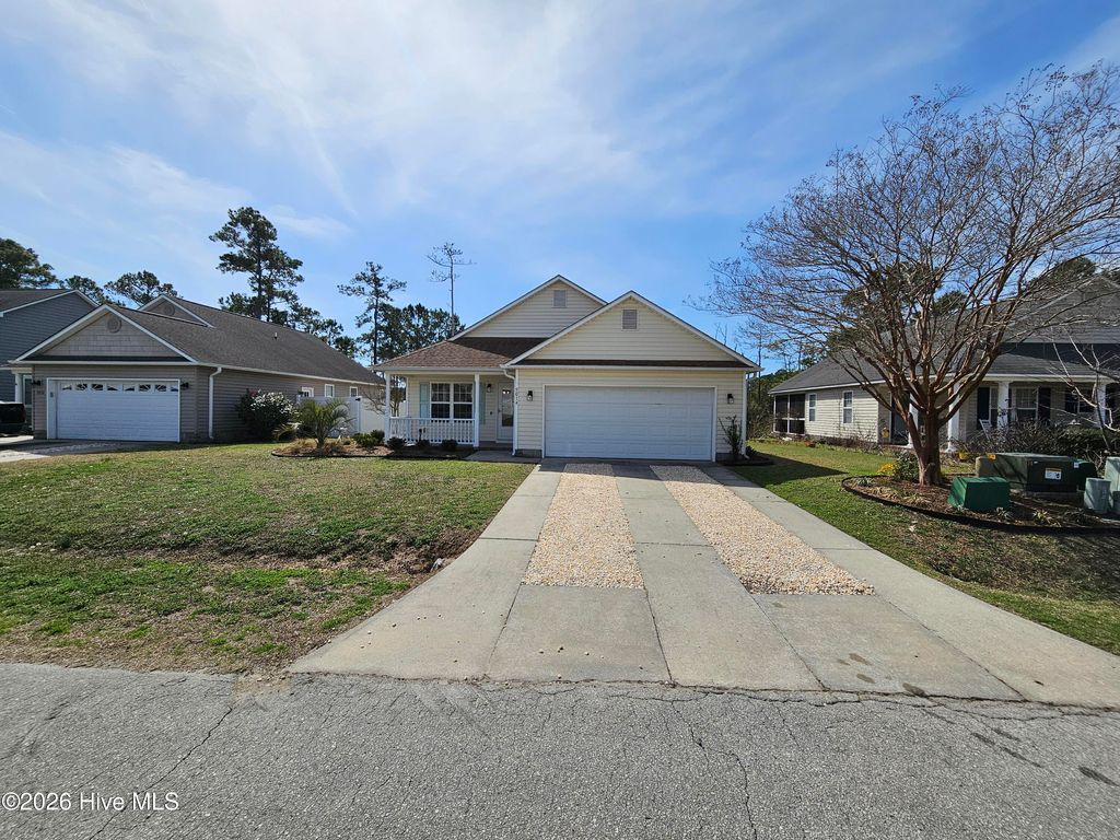 Photo of 5014 N Hampton Drive SE, Southport, NC 28461 (MLS # 100557905)
