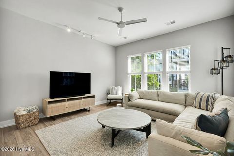 Tiny photo for 618 N 6th Street, Wilmington, NC 28401 (MLS # 100568881)