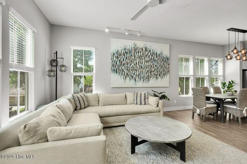 Tiny photo for 618 N 6th Street, Wilmington, NC 28401 (MLS # 100568881)