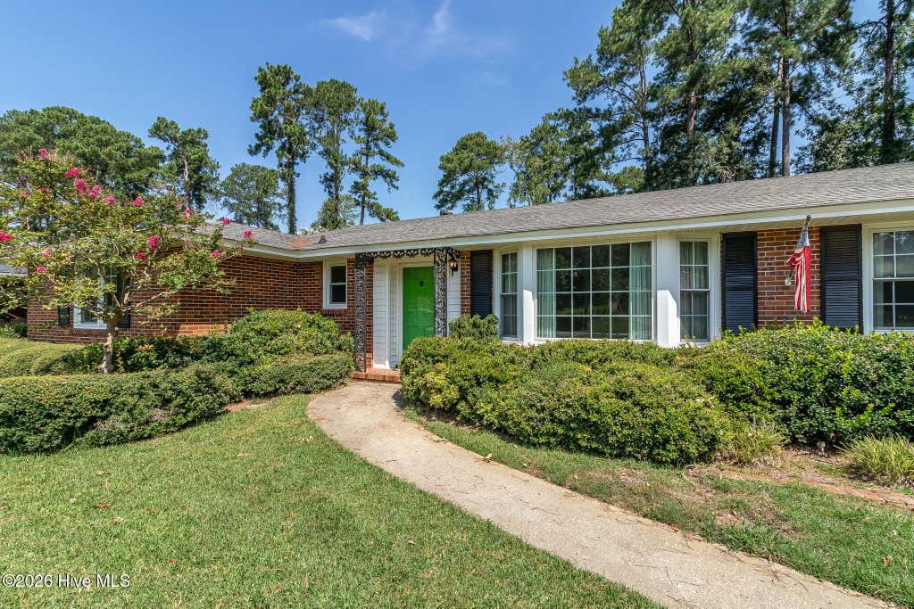 Photo of 2915 Hampshire Drive, Augusta, GA 30909 (MLS # 100597859)