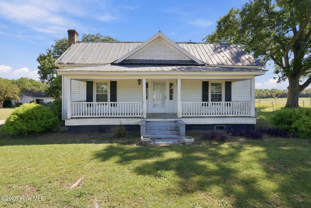 Photo of 727 Share Cake Road, Clinton, NC 28328 (MLS # 100609340)